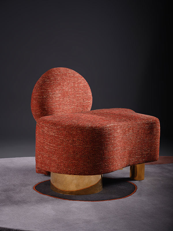 Voguish Chair